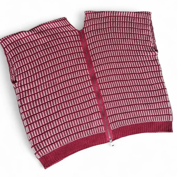 Free People Something Special Back Zip Sweater Vest. - Picture 3 of 7